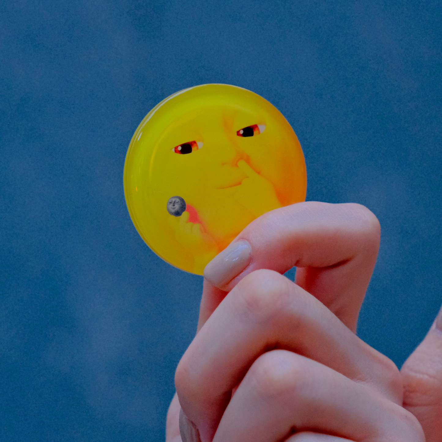 Moon Moon Phone Airbag Holder